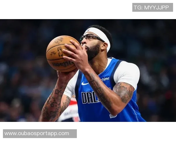 名记透露弗拉格肩伤状况良好预计明日能出战步行者比赛