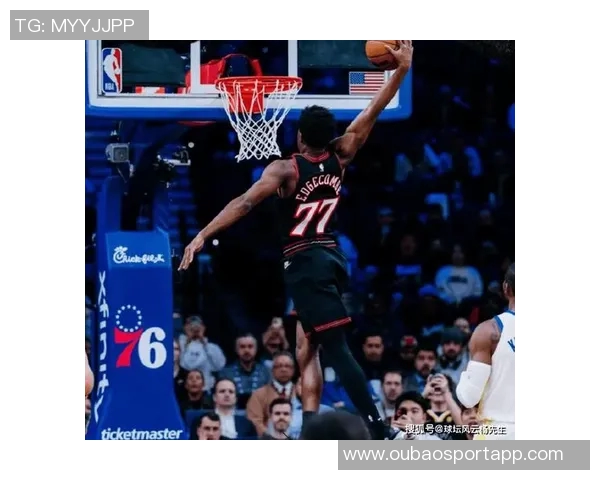 76人新秀埃奇库姆补篮绝杀勇士马克西钉板拒绝反击成功